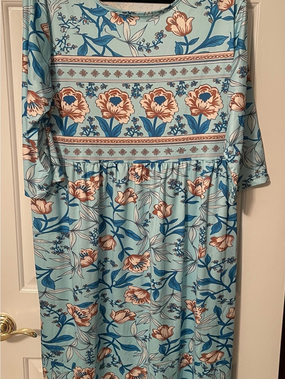 Floral Scoop-Neck Midi Dress in Light Blue and Teal
